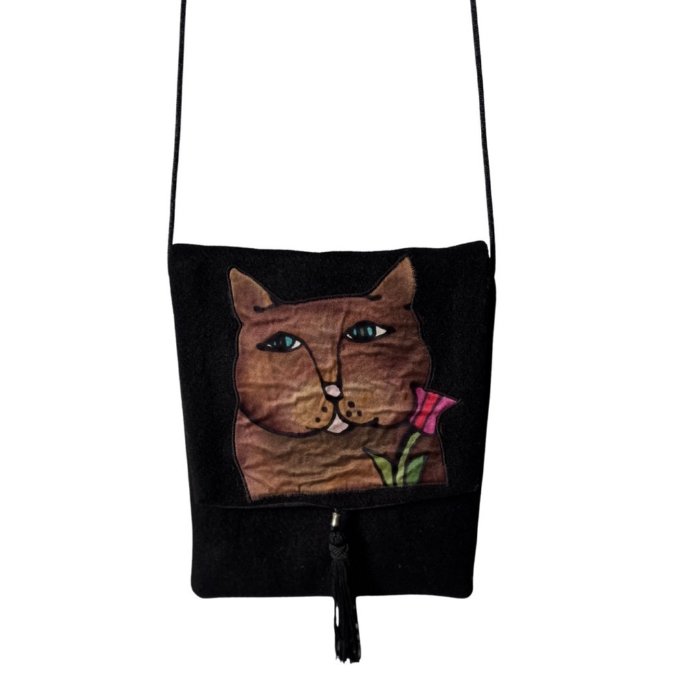 95% Wool and 5% handpainted Silk Cat Purse Bag wearable art 🇨🇦 made in Canada